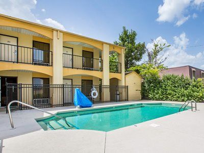 Rodeway Inn Montgomery Exterior foto